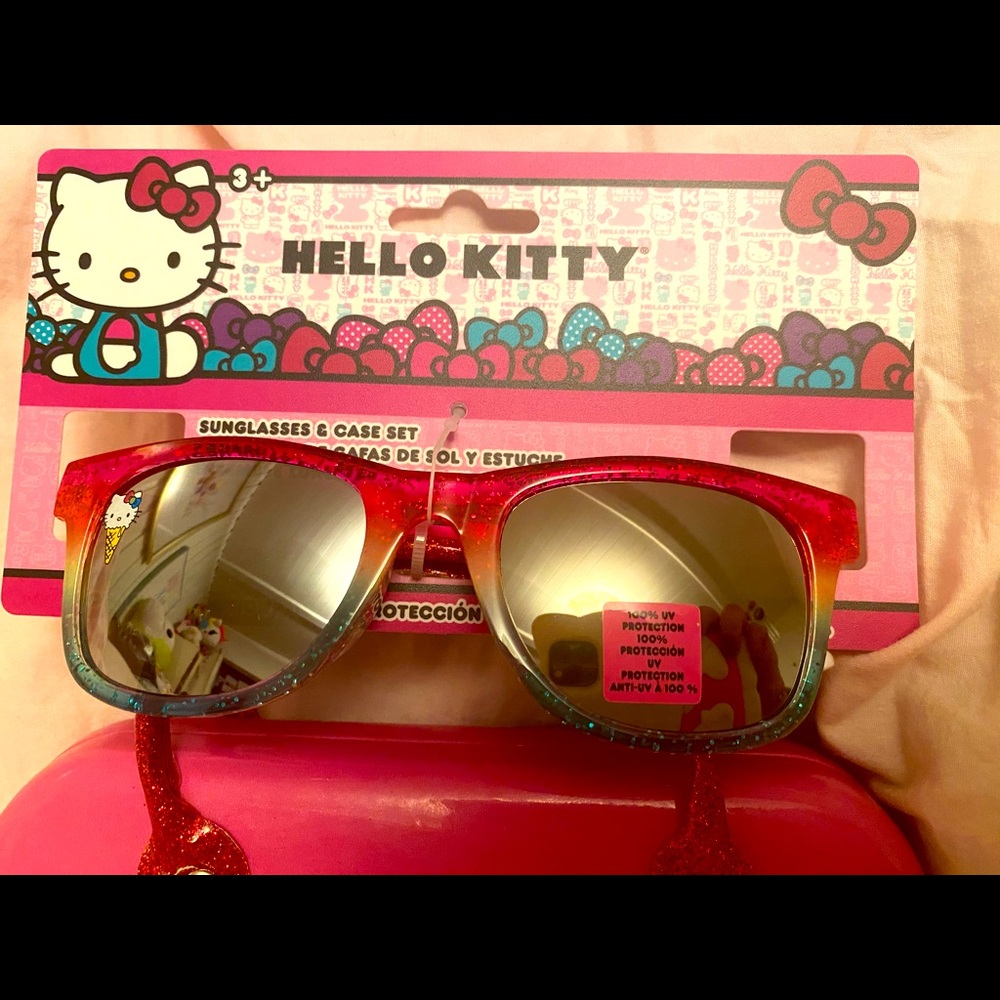 Hello kitty sunglasses